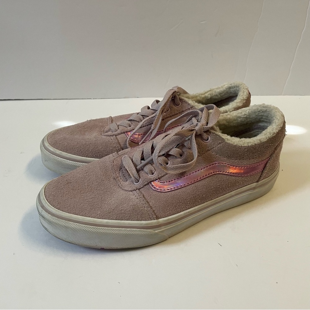 VANS Missy Girls faux Fur Lined WARD Pink suede Sneaker Shoes Size 4